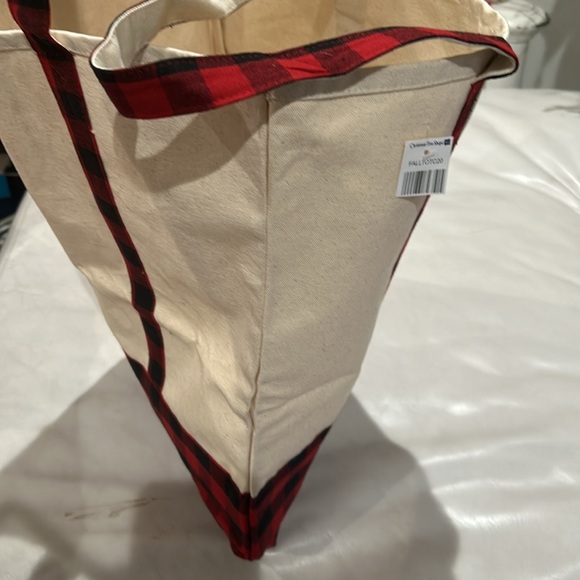 CHRISTMAS TREE SHOPS Cotton Canvas Tote Bag (Monogrammed “C”), Cream & Red\Black - Picture 8 of 13